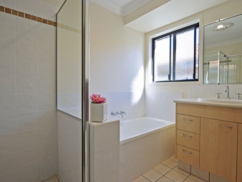 8 Curriculum Way, Upper Coomera QLD 4209