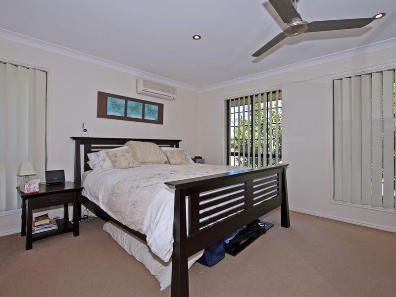 8 Curriculum Way, Upper Coomera QLD 4209