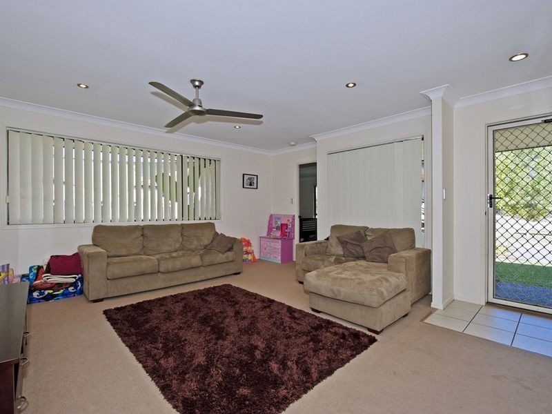 8 Curriculum Way, Upper Coomera QLD 4209