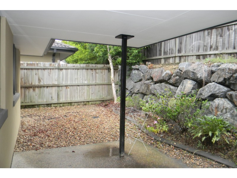 11/136 Pacific Pines Boulevard, Pacific Pines QLD 4211