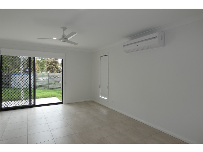201/1 Christine Drive, Coomera QLD 4209