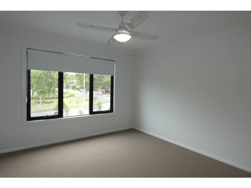 203/1 Christine Drive, Coomera QLD 4209