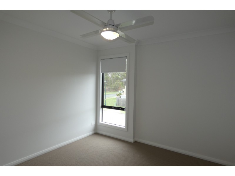 203/1 Christine Drive, Coomera QLD 4209