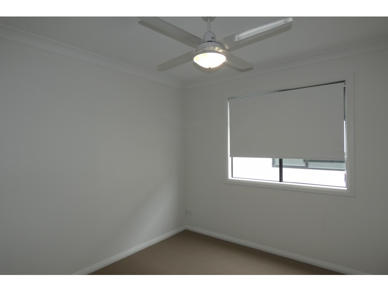 203/1 Christine Drive, Coomera QLD 4209