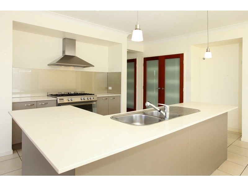 3 Garigal Court, Upper Coomera QLD 4209