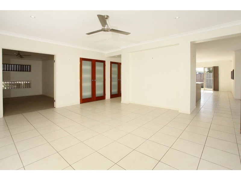 3 Garigal Court, Upper Coomera QLD 4209