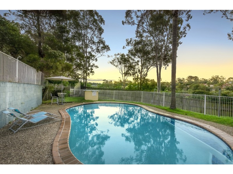 1/10 Sara Street, Ashmore QLD 4214