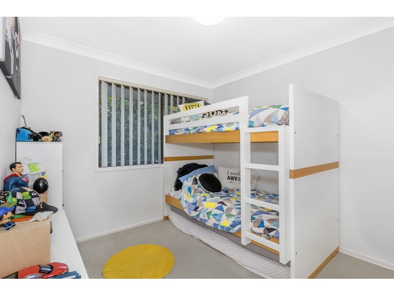 1/10 Sara Street, Ashmore QLD 4214