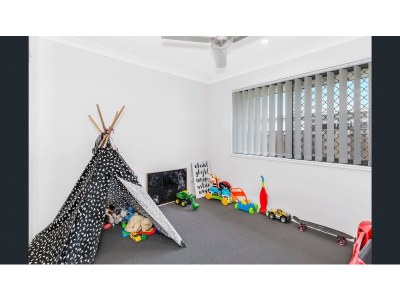 16 Cypress Circuit, Coomera QLD 4209