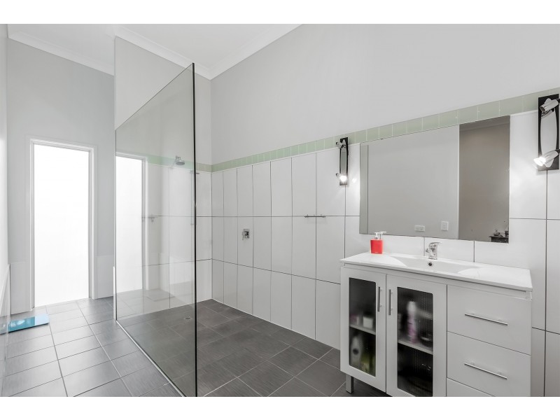 33 Garawarra Crescent, Upper Coomera QLD 4209