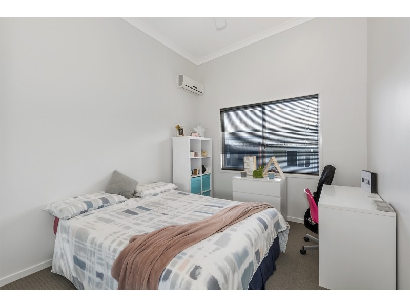33 Garawarra Crescent, Upper Coomera QLD 4209