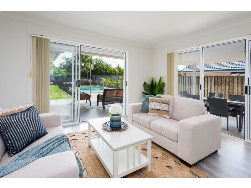 33 River Meadows Drive, Upper Coomera QLD 4209