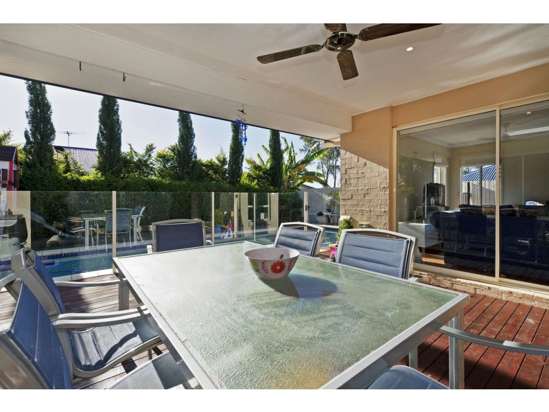 8 Helidon Grove, Ormeau QLD 4208