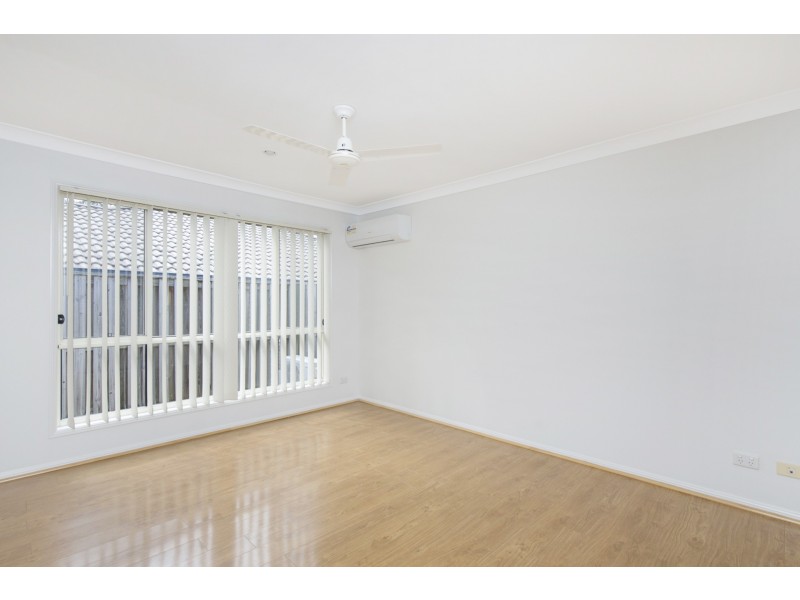 1/25 Dahlia Crescent, Ormeau QLD 4208