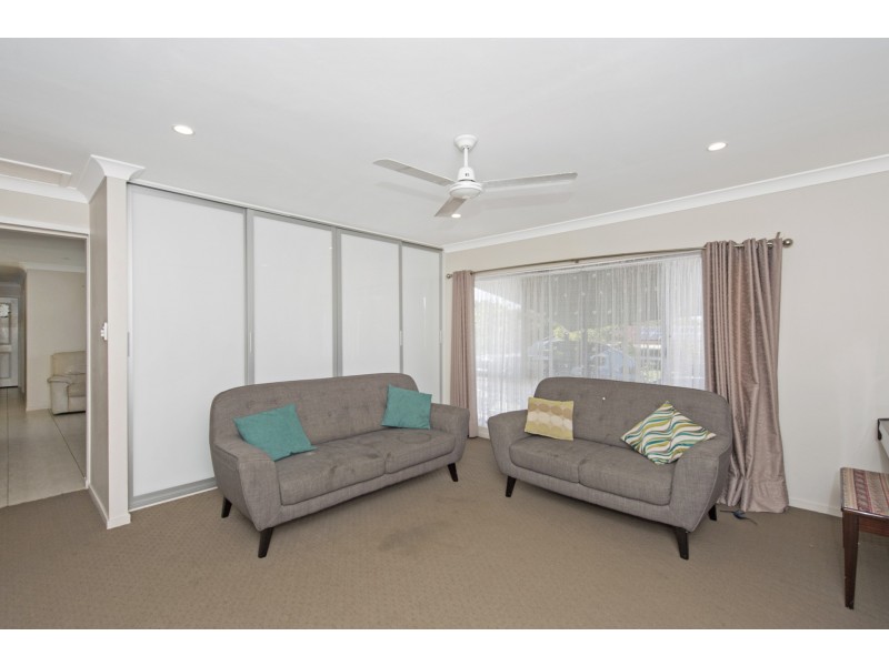 10 Chiltern Court, Rochedale South QLD 4123