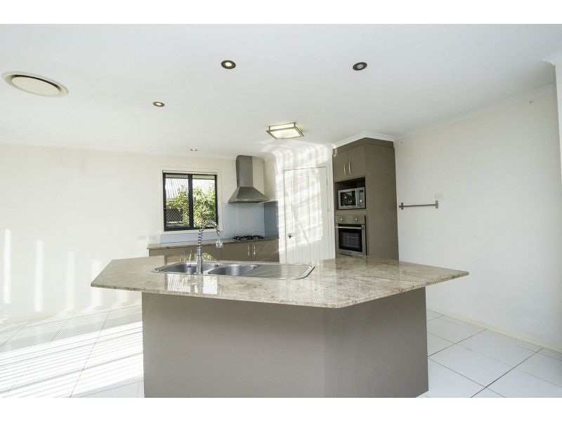 7 Cedarton Crescent, Ormeau QLD 4208