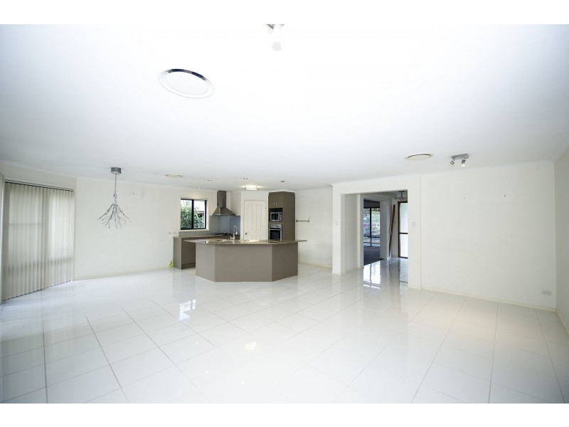 7 Cedarton Crescent, Ormeau QLD 4208