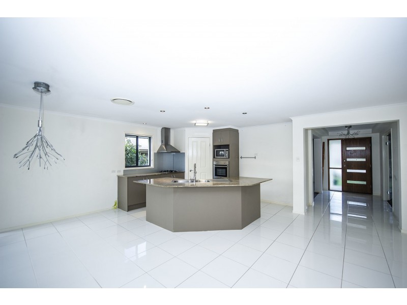 7 Cedarton Crescent, Ormeau QLD 4208