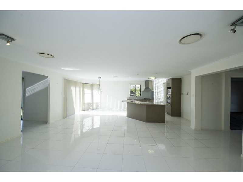 7 Cedarton Crescent, Ormeau QLD 4208