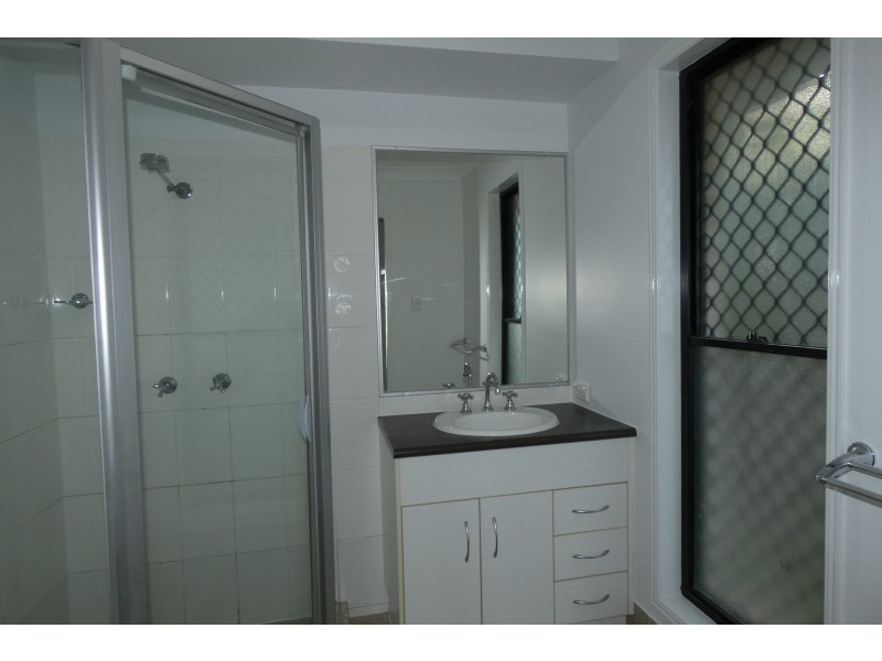 16 Krystle Court, Upper Coomera QLD 4209