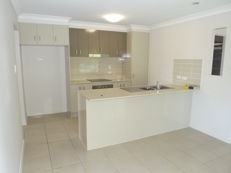 37 Parkvista Circuit, Coomera QLD 4209