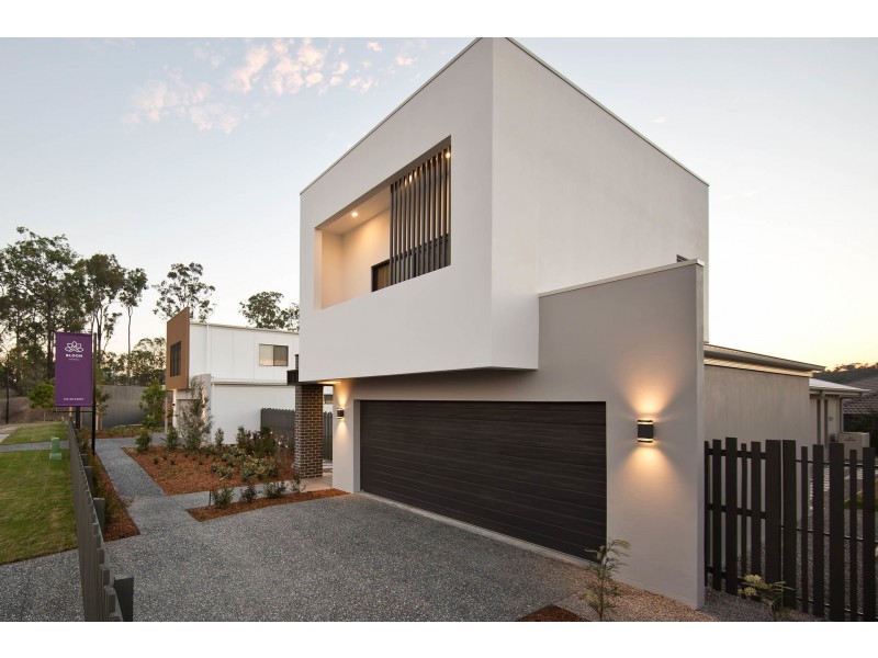 4 Azure Way, Coomera QLD 4209