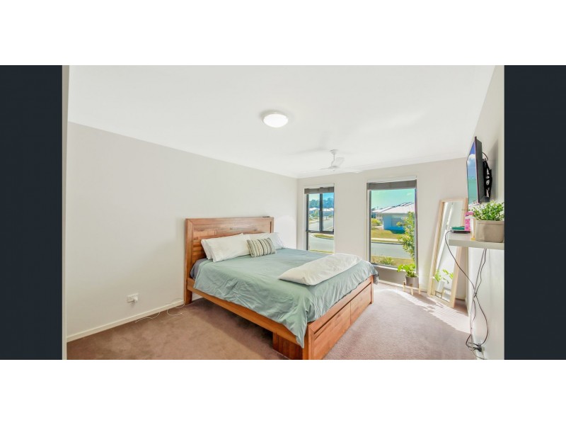 12 Stinson Circuit, Coomera QLD 4209