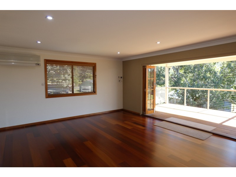 8 Dalgleish Road, Ormeau Hills QLD 4208