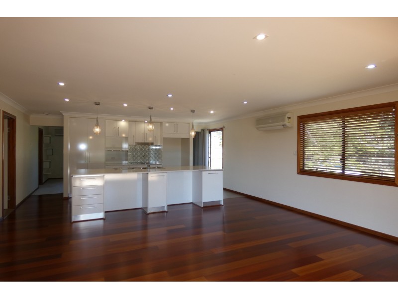 8 Dalgleish Road, Ormeau Hills QLD 4208