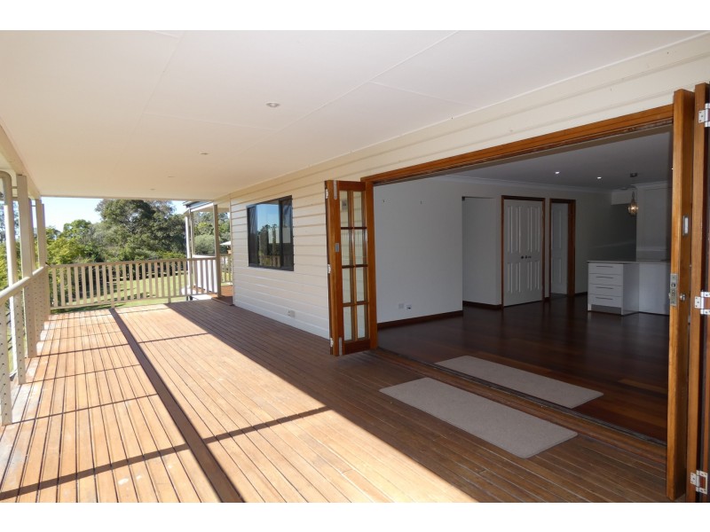 8 Dalgleish Road, Ormeau Hills QLD 4208
