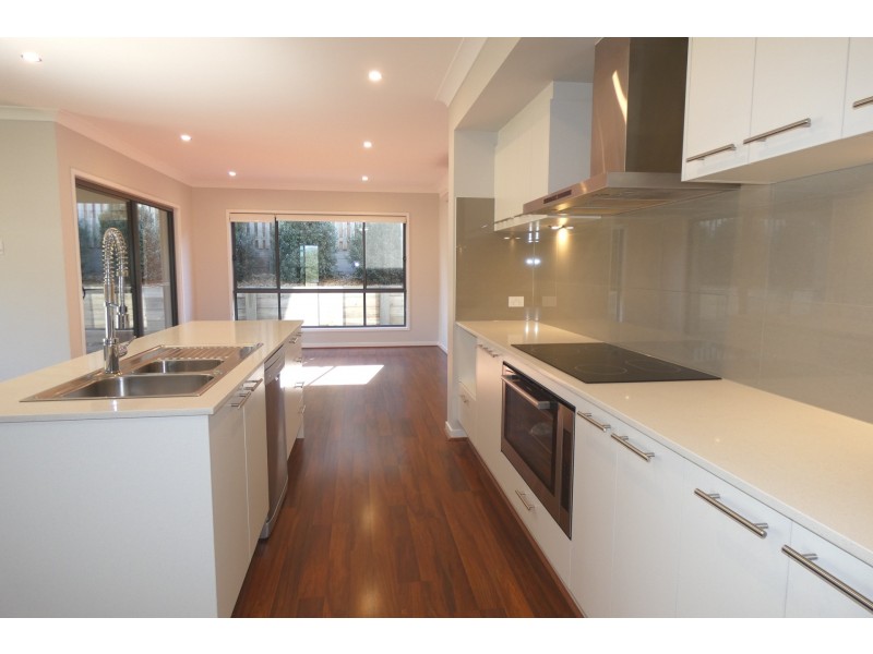 2 Wingham Lane, Upper Coomera QLD 4209