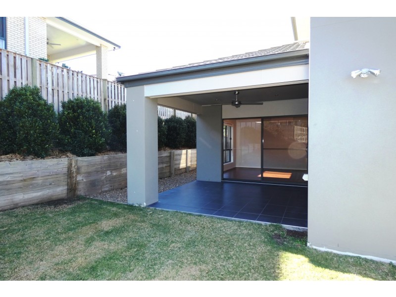 2 Wingham Lane, Upper Coomera QLD 4209