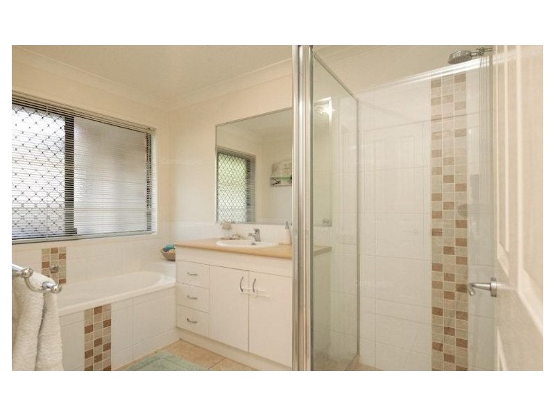 12 Yovan Court, Loganlea QLD 4131