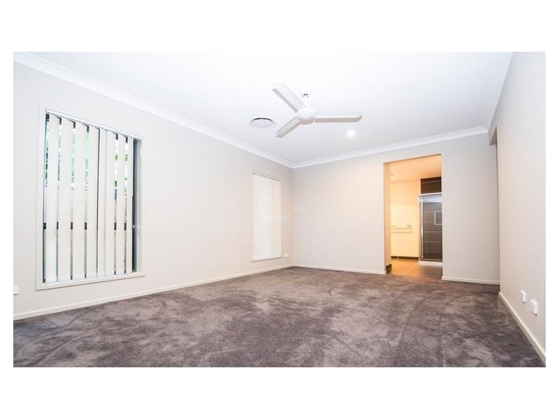 29 Wyperfield Circuit, Pimpama QLD 4209