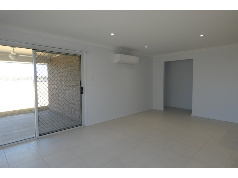 38 Mackellar Way, Walloon QLD 4306