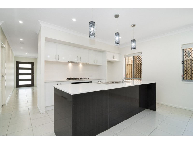 7 Idalia Street, Pimpama QLD 4209