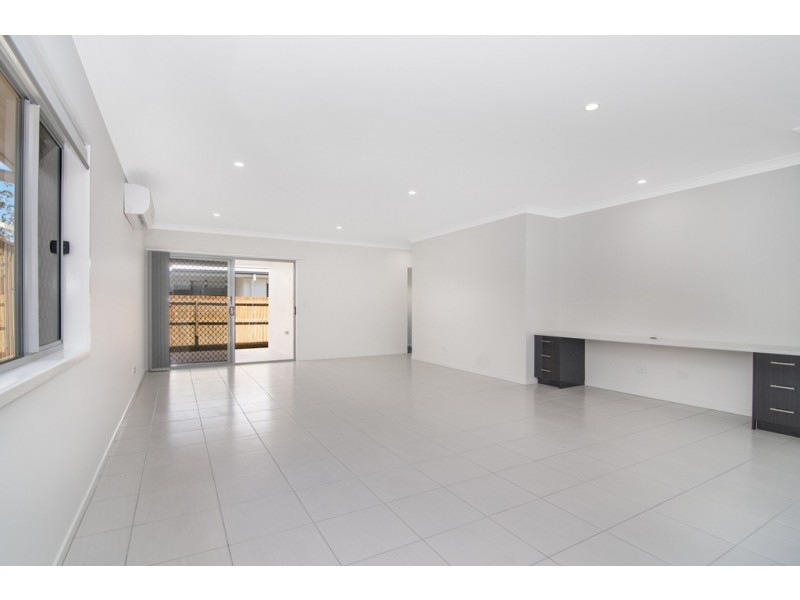 7 Idalia Street, Pimpama QLD 4209