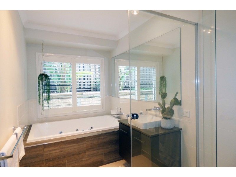 30 Velox Circuit, Upper Coomera QLD 4209