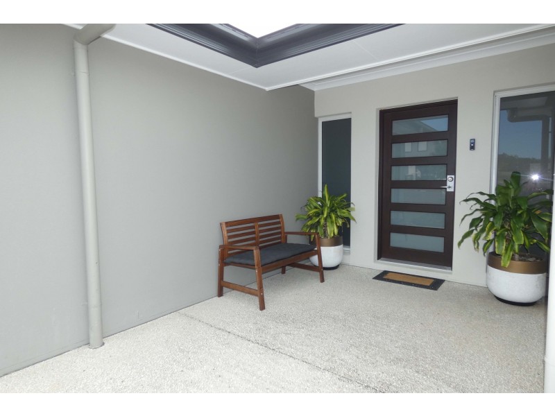 30 Velox Circuit, Upper Coomera QLD 4209