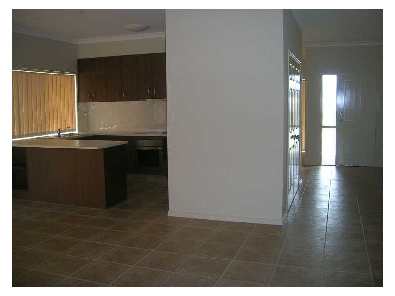 214 Billinghurst Crescent, Upper Coomera QLD 4209