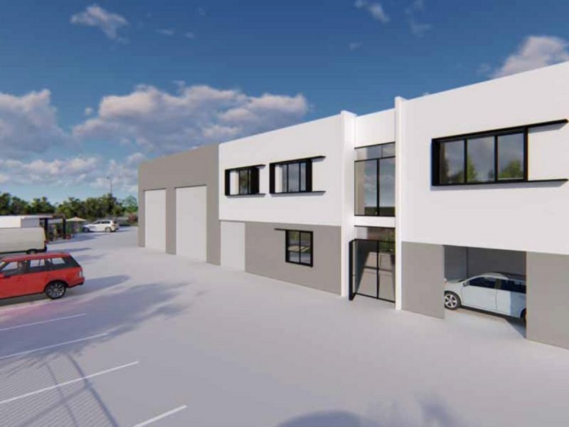 8 Distribution Court, Arundel QLD 4214