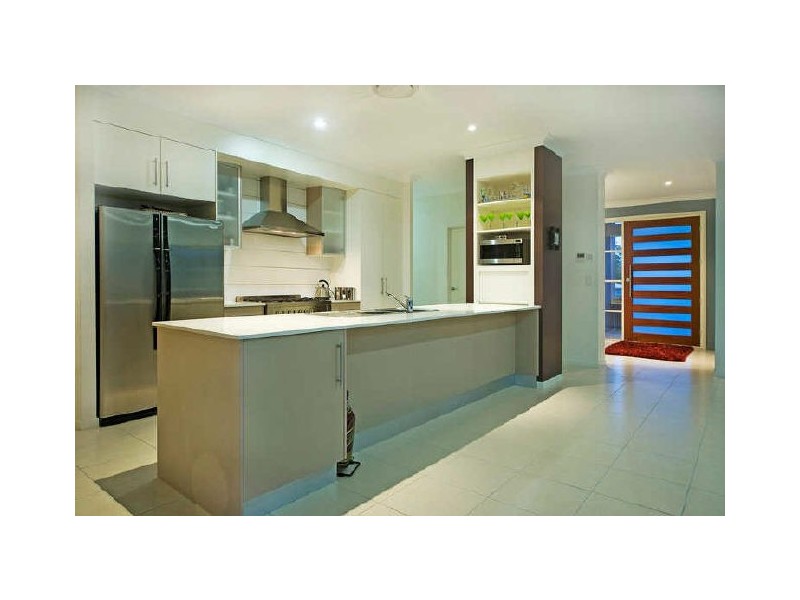 44 Peregrine Crescent, Coomera QLD 4209