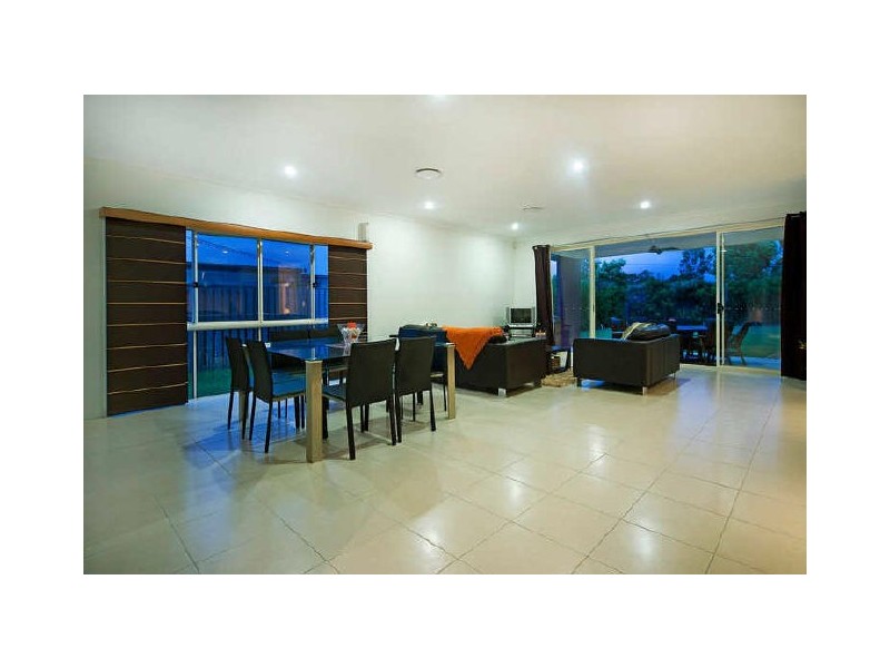 44 Peregrine Crescent, Coomera QLD 4209