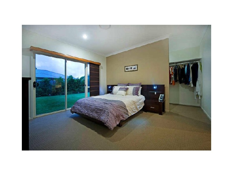 44 Peregrine Crescent, Coomera QLD 4209