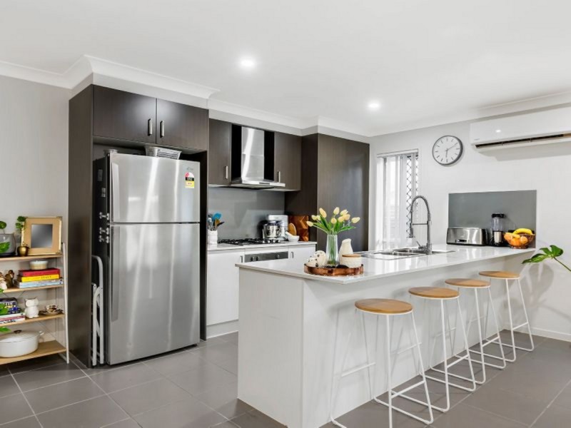 8 Pisces Court, Coomera QLD 4209