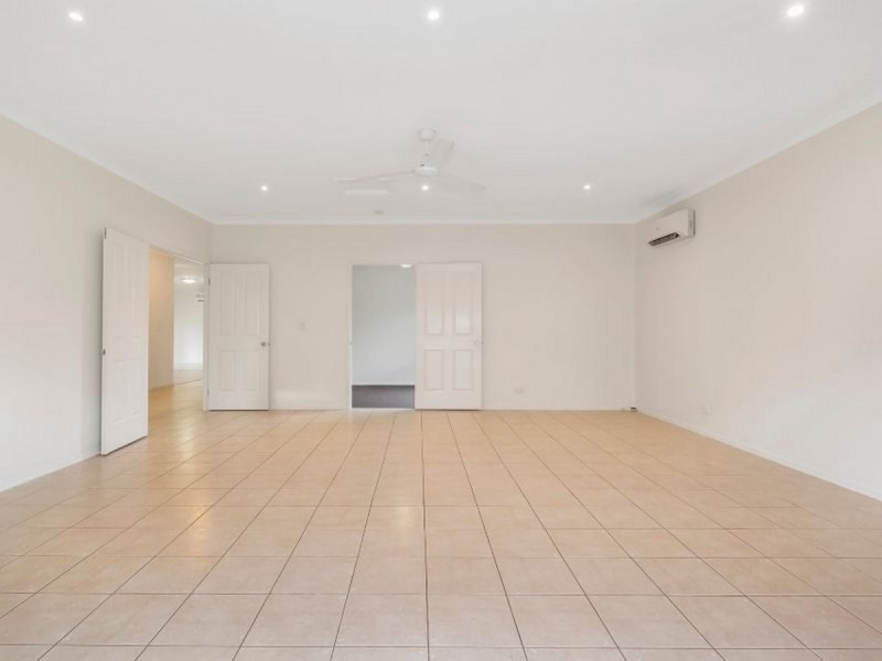 5 Firecrest Close, Upper Coomera QLD 4209