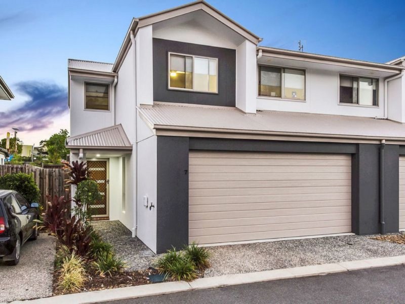 7/2 Pandanus Place, Upper Coomera QLD 4209