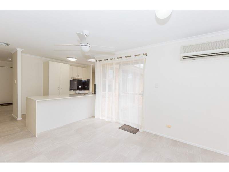 24 Ashburton Close, Arundel QLD 4214