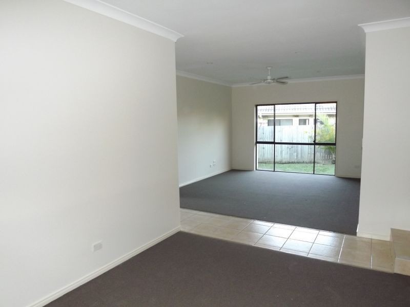 12 Firecrest Close, Upper Coomera QLD 4209