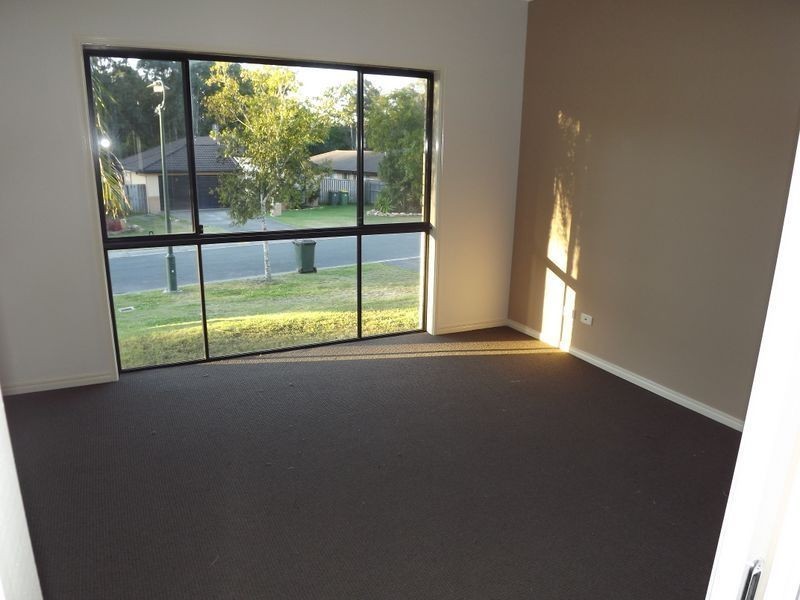 12 Firecrest Close, Upper Coomera QLD 4209